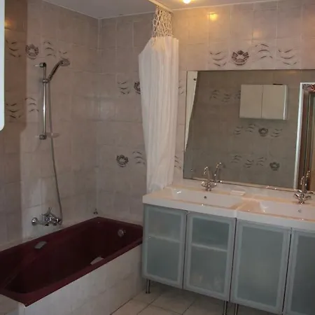 Hortense - Golf Of Saint Tropez